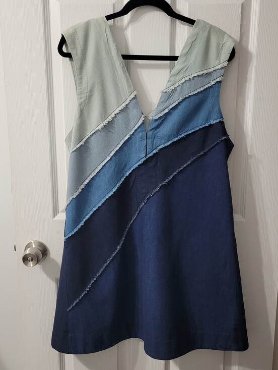 Free People Dresses & Skirts - Free People Sleeveless V-Neck Colorblock Denim Dress in Mint and Blue Shades